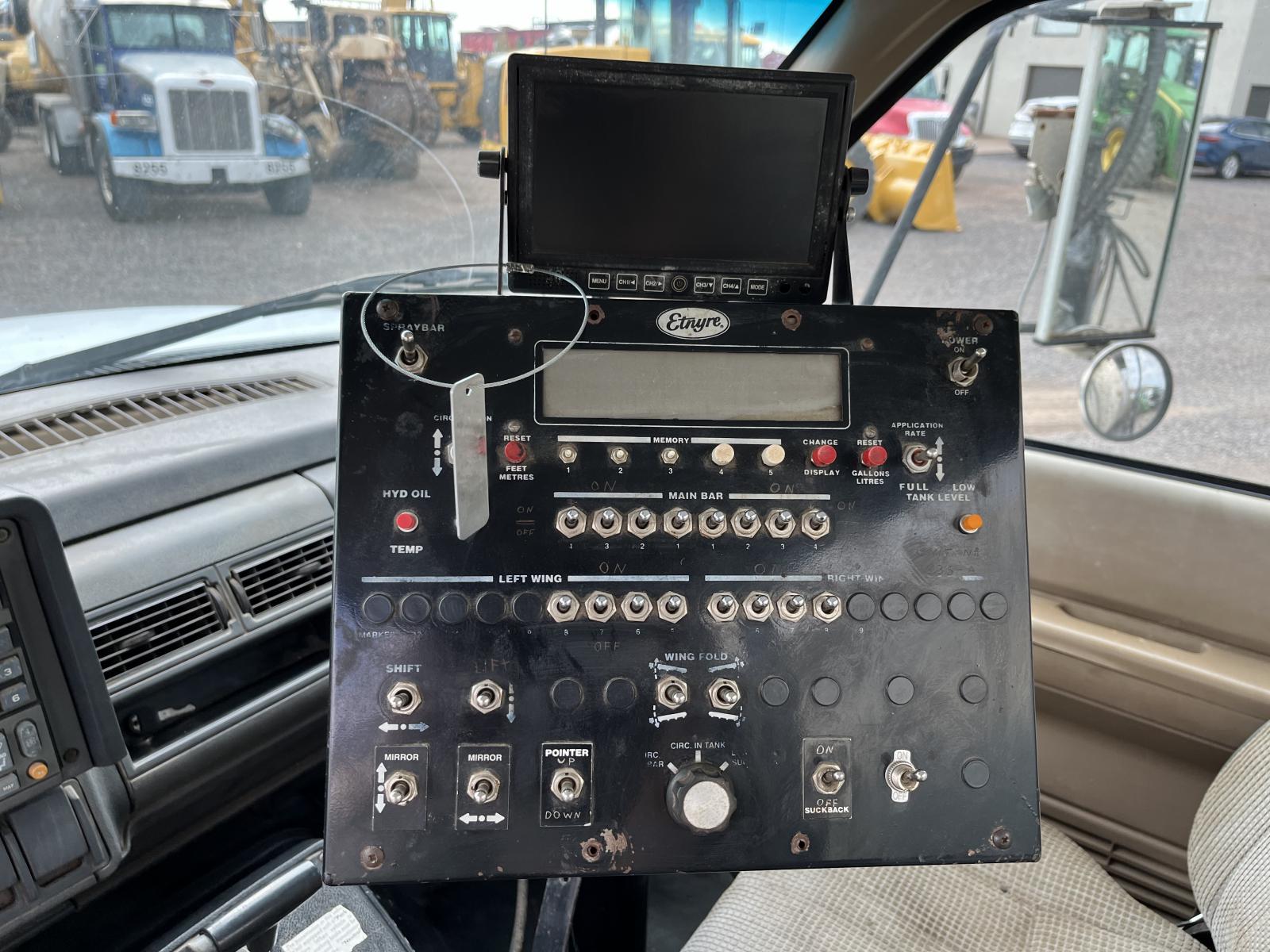 ./imagenes/INVOICE/2019/16599/CAMION PETROLIZADOR GMC TOPKICK (8).JPG